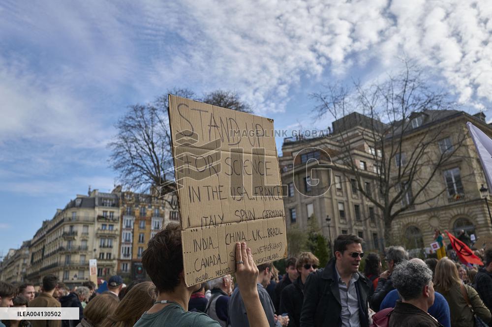 Stand Up For Science Rally - Paris