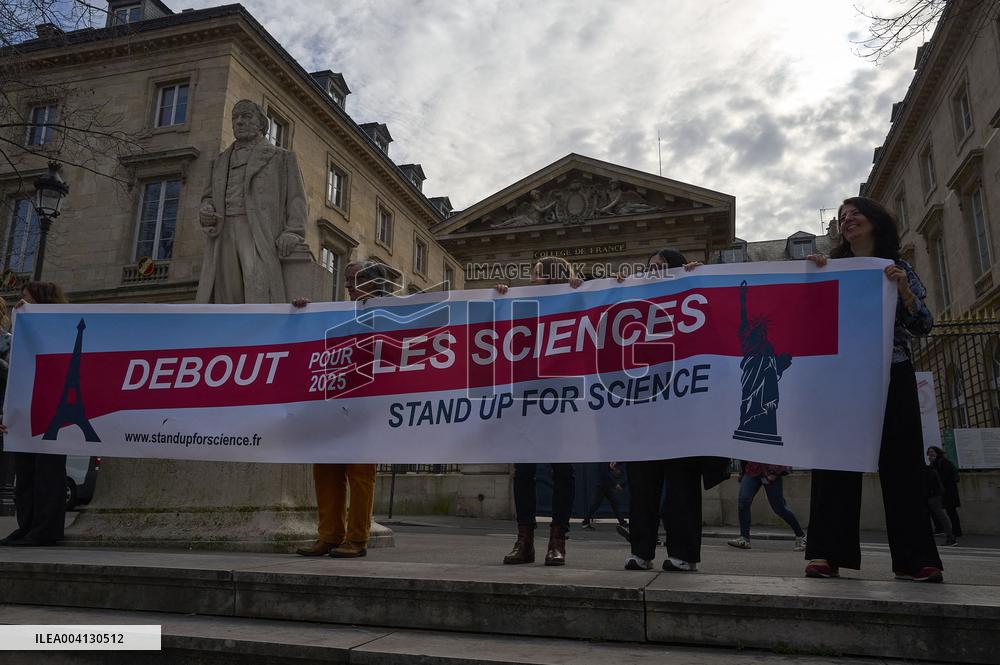 Stand Up For Science Rally - Paris