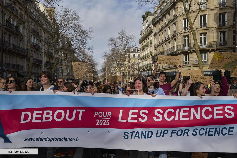 Stand Up For Science Rally - Paris