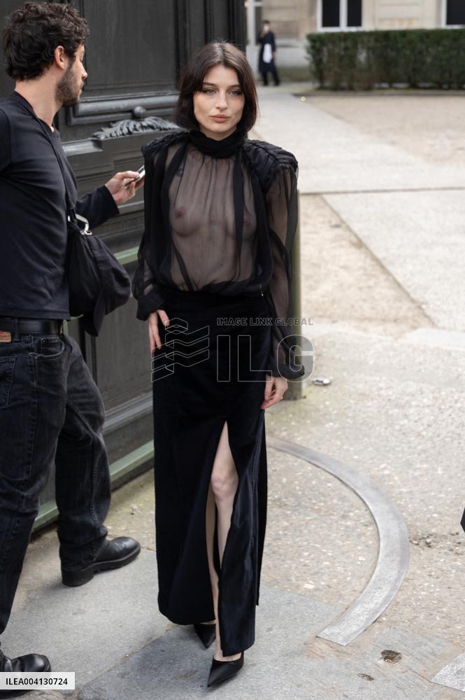 PFW - Nina Ricci PAP - Arrivals NB