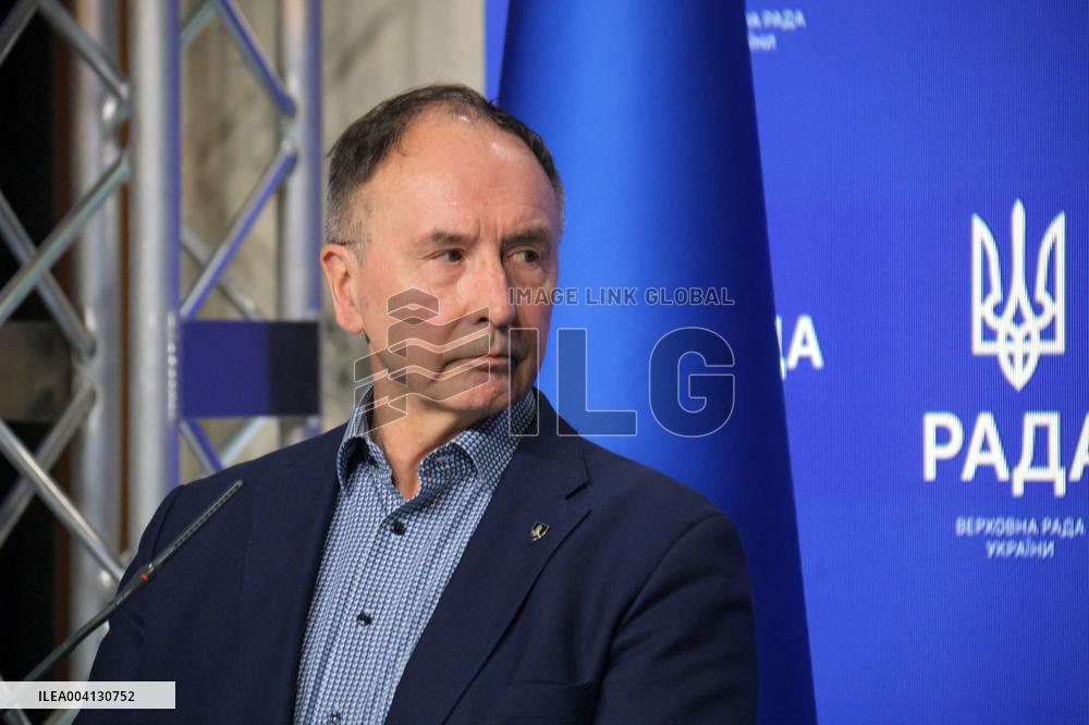 News conference of Vadym Halaichuk and Pekka Toveri in Kyiv