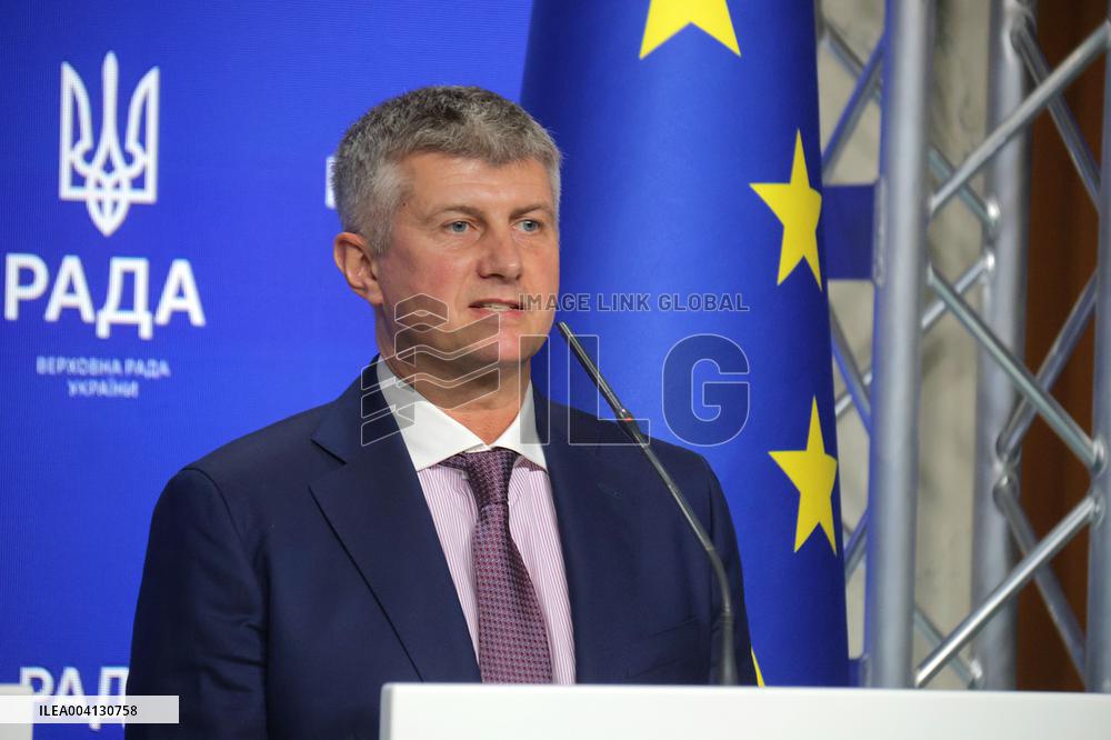 News conference of Vadym Halaichuk and Pekka Toveri in Kyiv