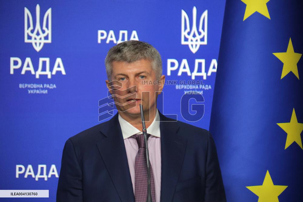 News conference of Vadym Halaichuk and Pekka Toveri in Kyiv