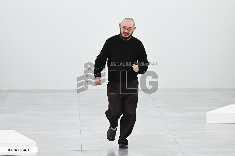 PFW Issey Miyake Runway