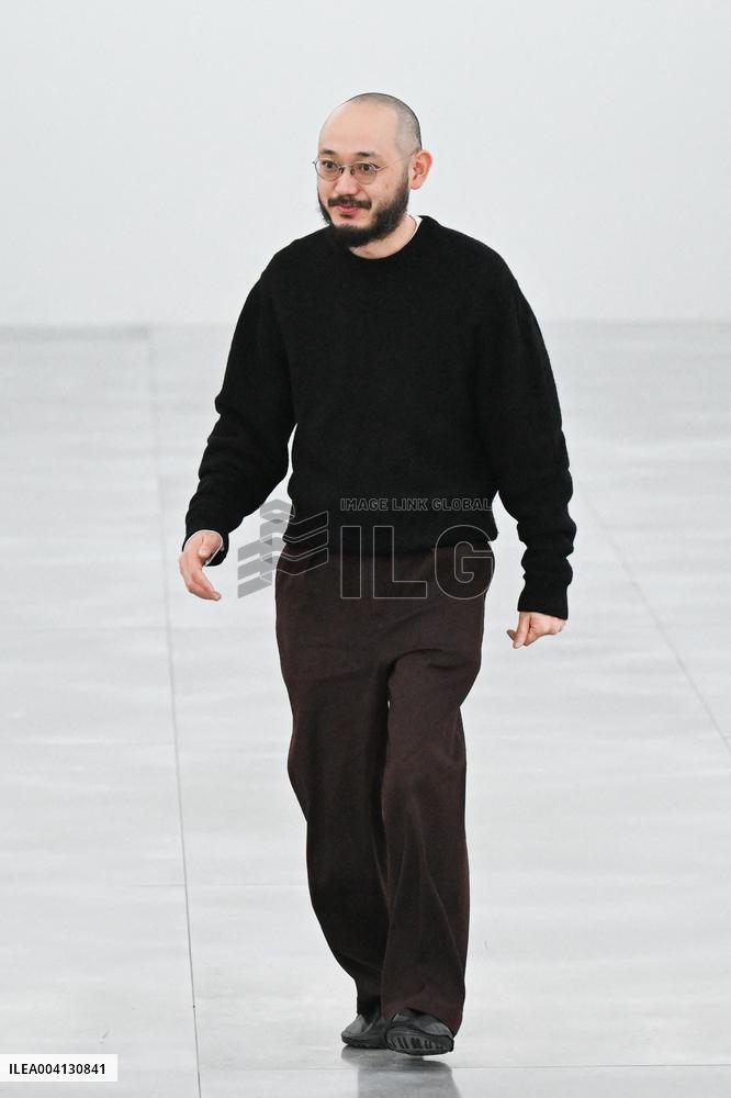 PFW Issey Miyake Runway