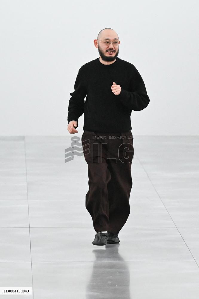 PFW Issey Miyake Runway