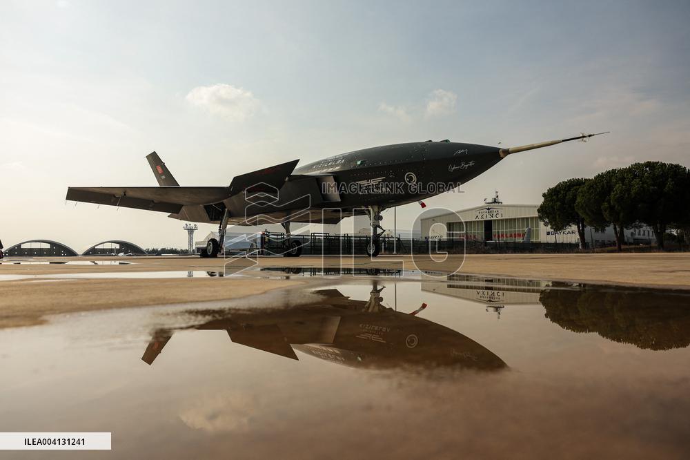 Turkish Drones To Defend Europe - Istanbul