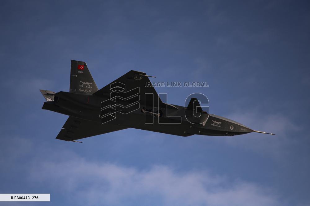 Turkish Drones To Defend Europe - Istanbul