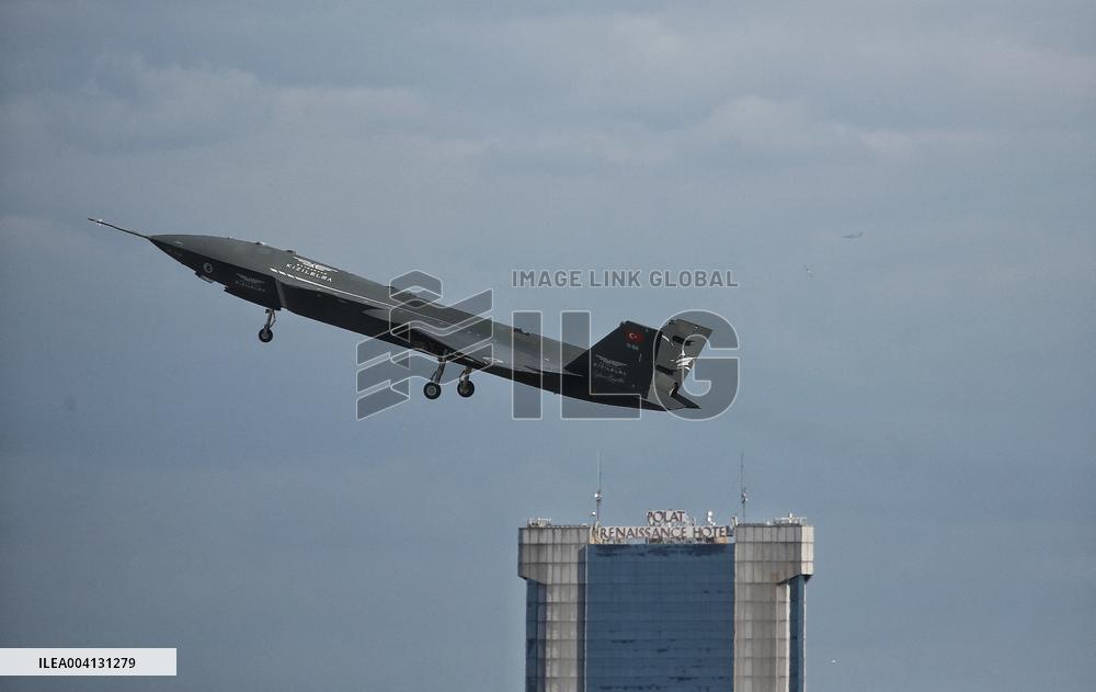 Turkish Drones To Defend Europe - Istanbul
