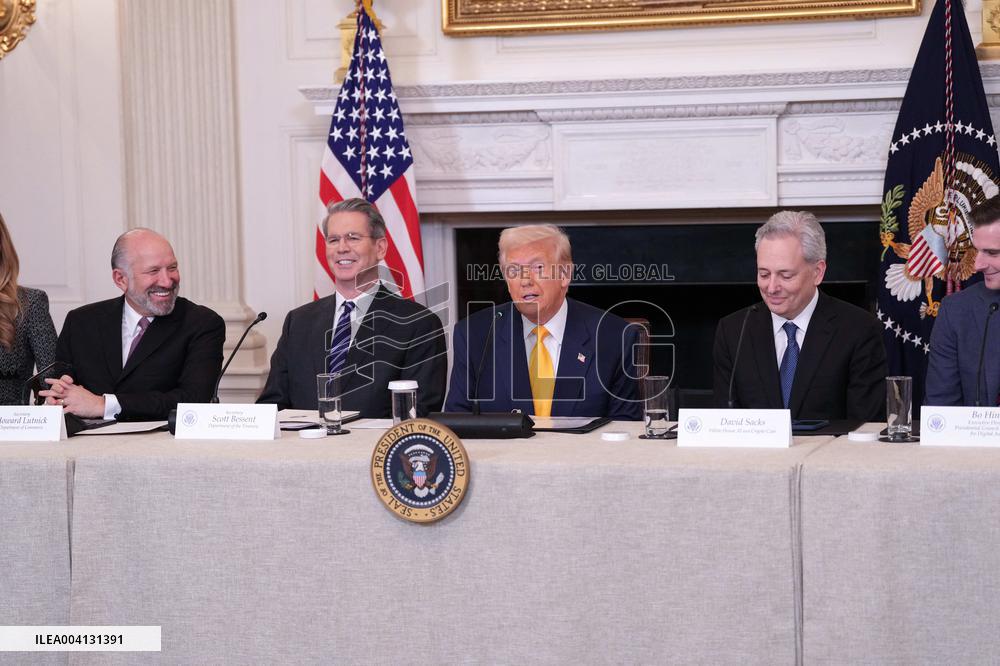 Trump Hosts a Crypto Summit