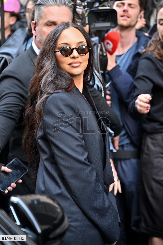 PFW Kenzo Outside Arrivals