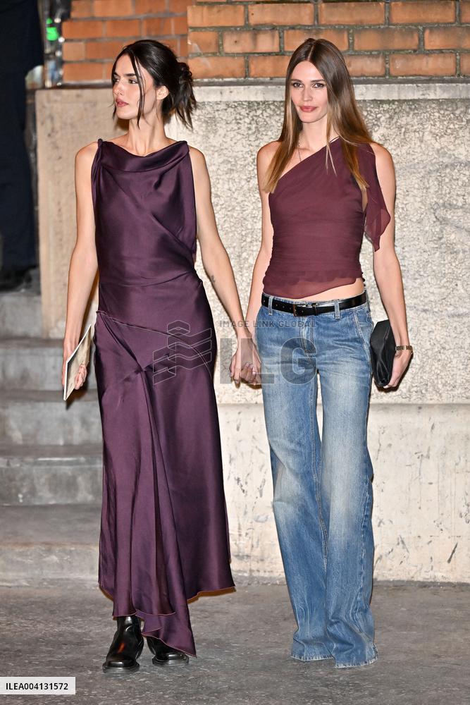 PFW Victoria Beckham Outside Arrivals