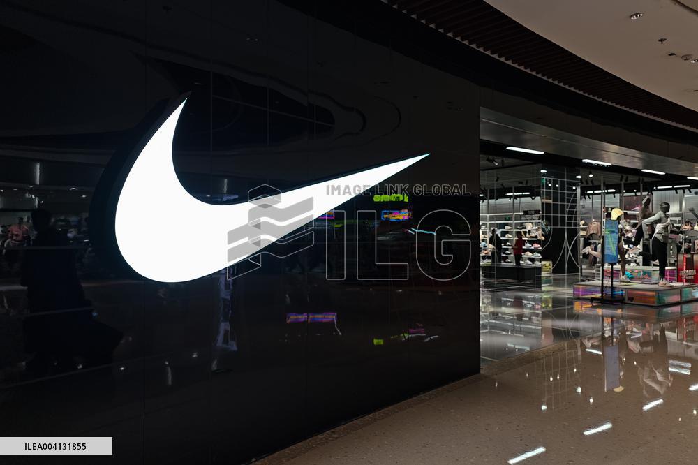 Nike Store