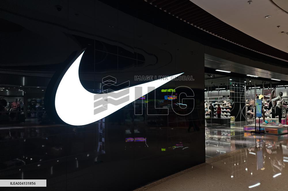 Nike Store