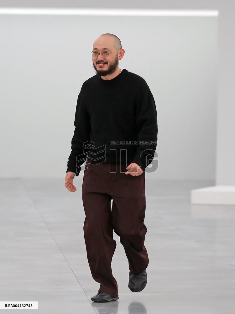 PFW - Issey Miyake Runway