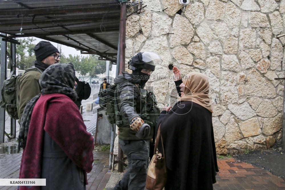 Muslims cross Israeli checkpoint for first Friday of Ramadan - Bethlehem