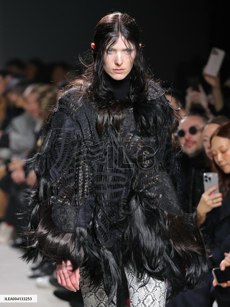 Alain-Gil Gonzalez - PFW - Junya Watanabe Runway - Bela