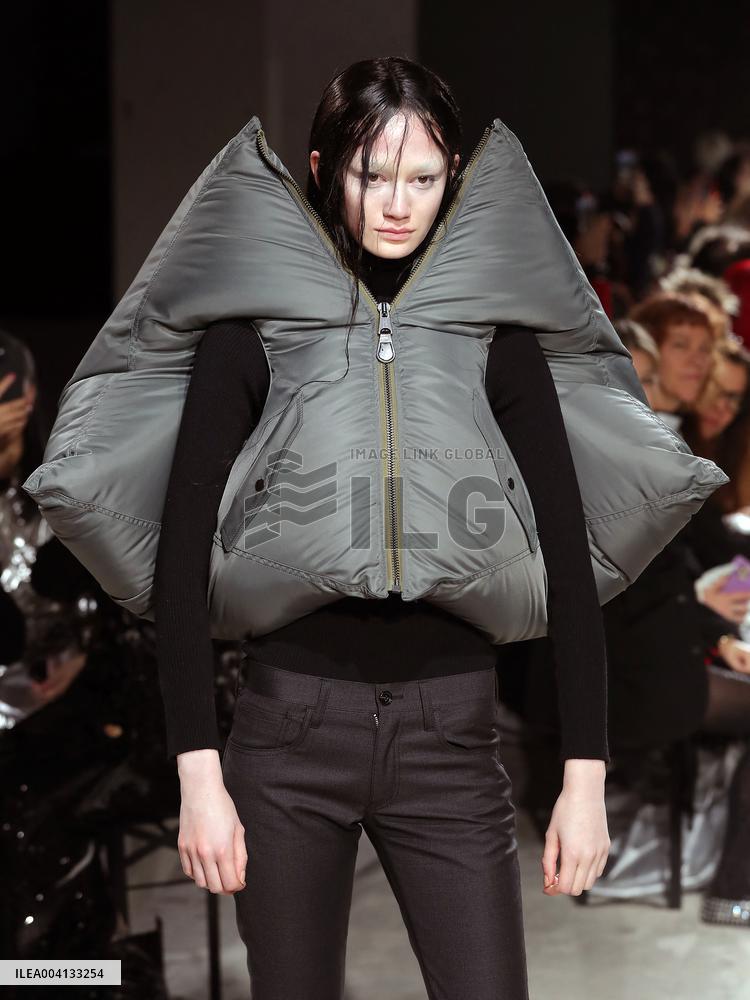 Alain-Gil Gonzalez - PFW - Junya Watanabe Runway - Bela