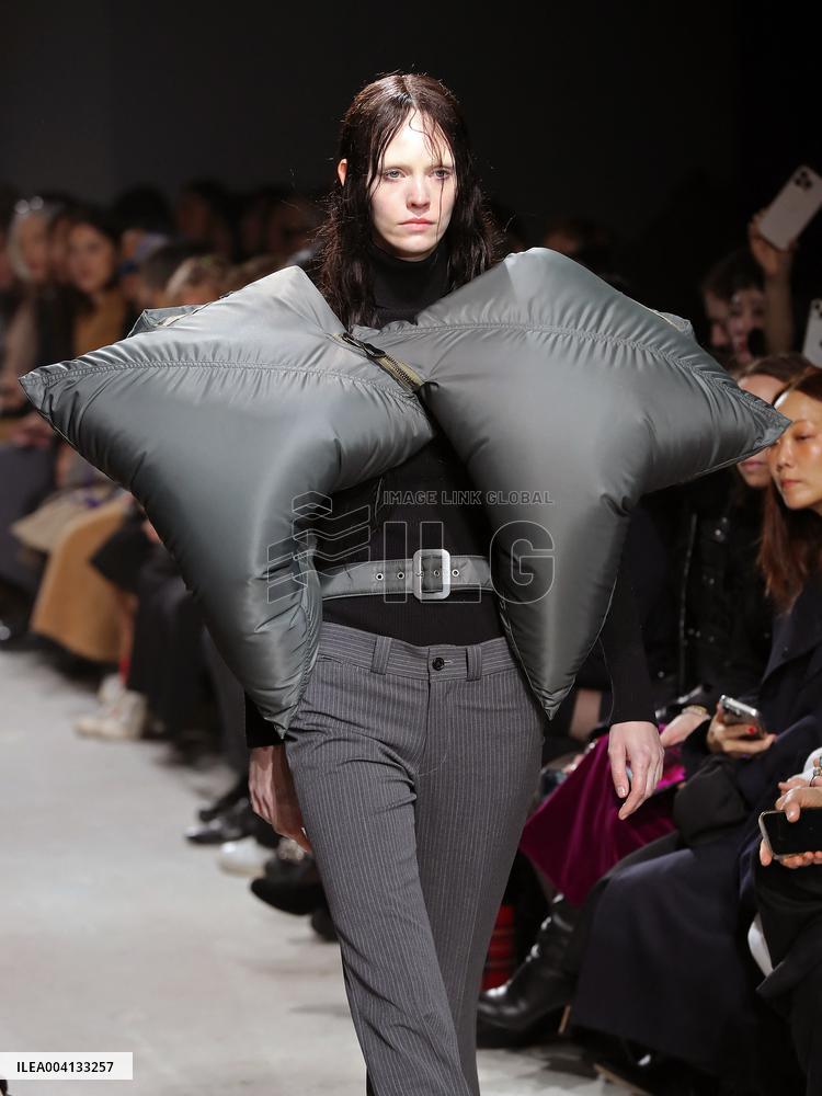 Alain-Gil Gonzalez - PFW - Junya Watanabe Runway - Bela