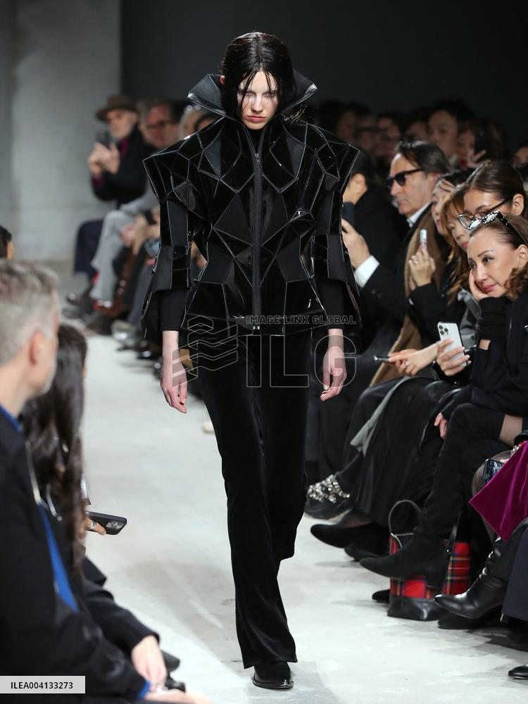 Alain-Gil Gonzalez - PFW - Junya Watanabe Runway - Bela