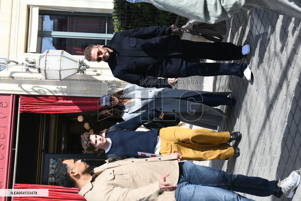 PFW - Beckham Family Leaving Paris