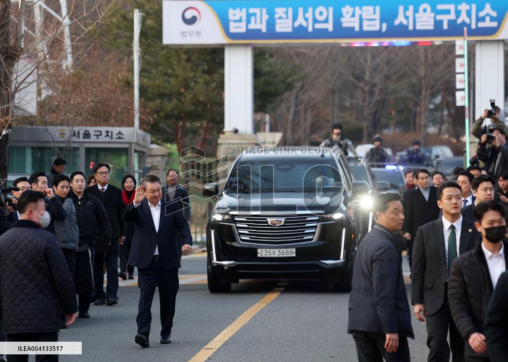 Impeached Yoon Released From Detention - Seoul