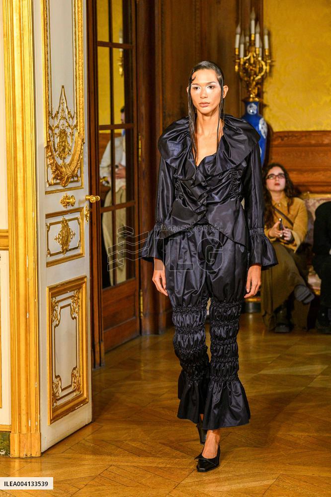 PFW - Roisín Pierce Runway