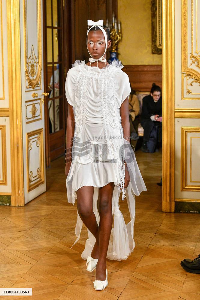 PFW - Roisín Pierce Runway