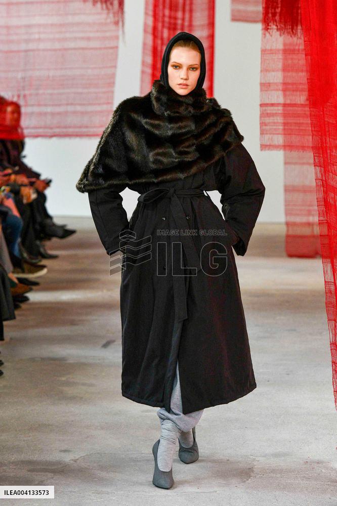 PFW - Magda Butrym Runway