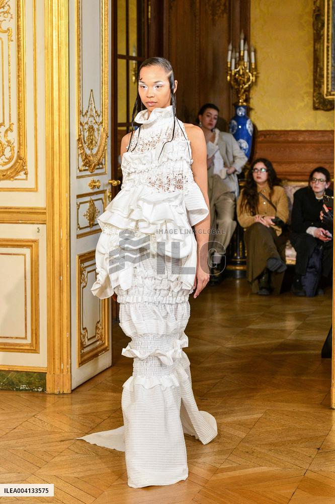 PFW - Roisín Pierce Runway