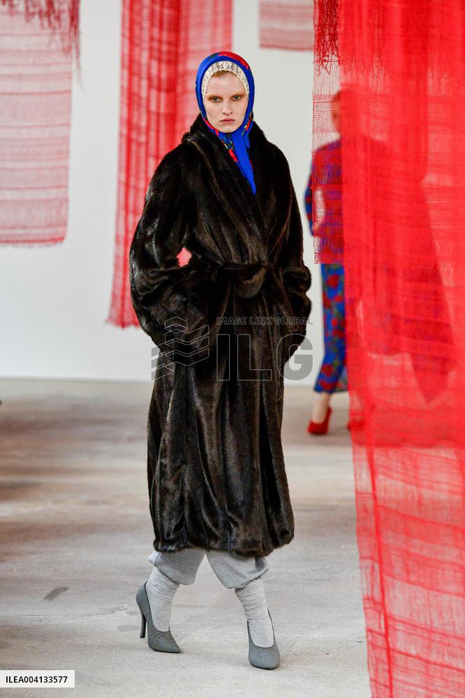 PFW - Magda Butrym Runway