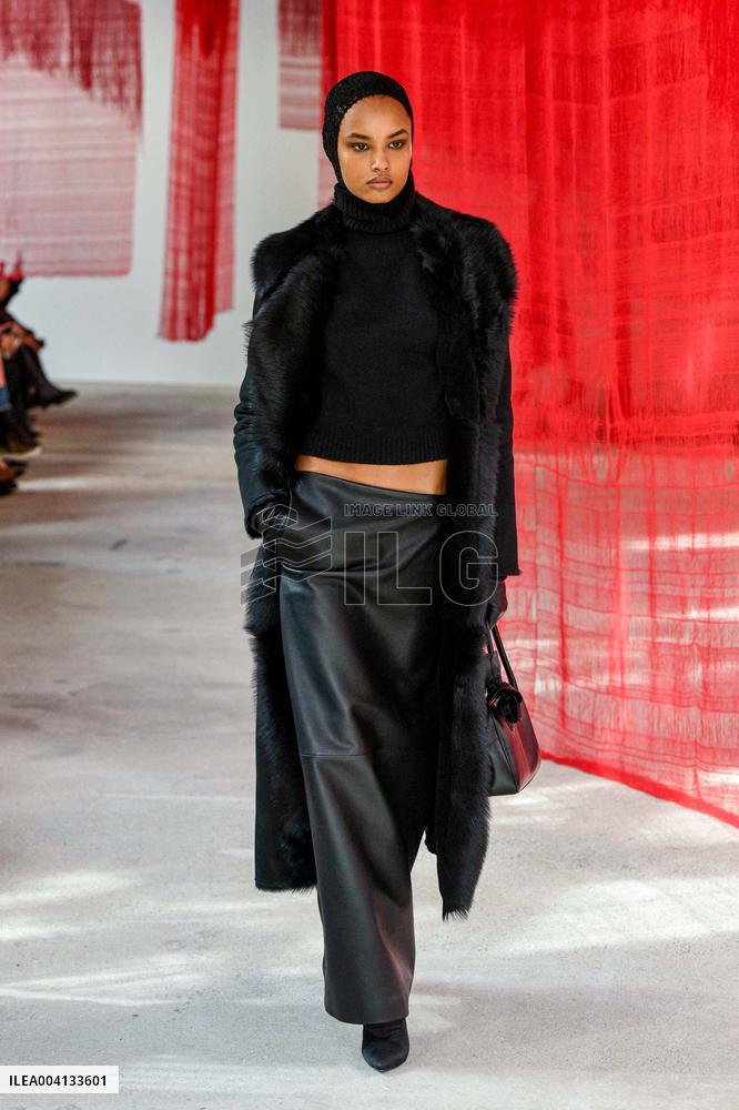 PFW - Magda Butrym Runway