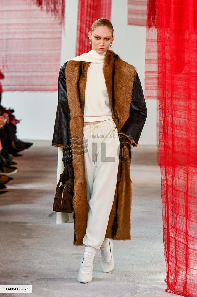 PFW - Magda Butrym Runway