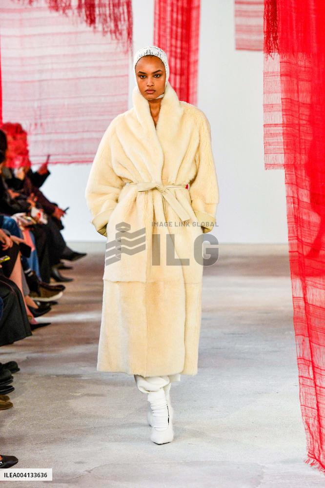 PFW - Magda Butrym Runway