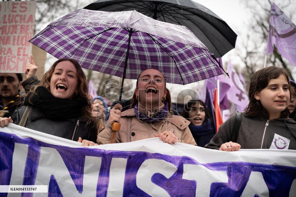Demonstration called by the 8M Commission for Women's Day 2025 - Madrid