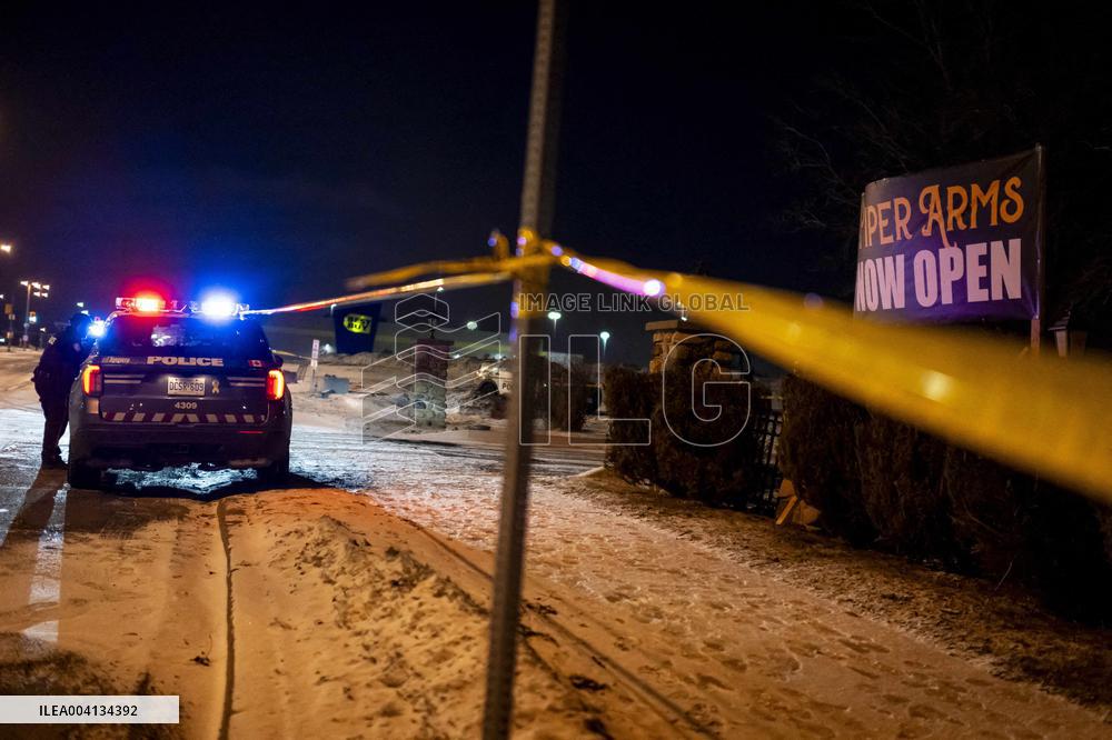 At Least 12 Injured In Toronto Pub Mass Shooting