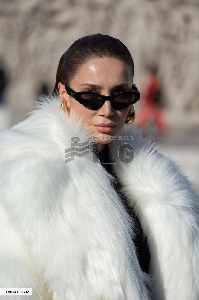 PFW - Elie Saab PAP - Arrivals NB