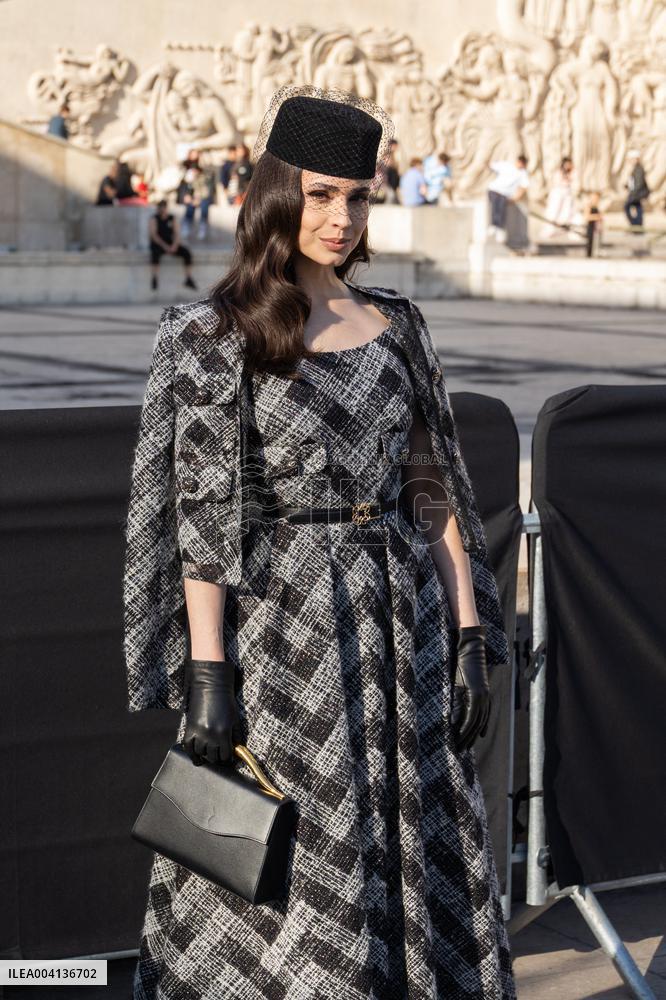 PFW - Elie Saab PAP - Arrivals NB