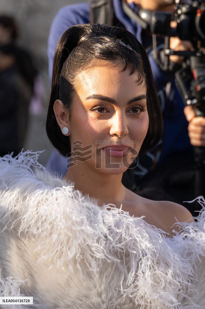 PFW - Elie Saab PAP - Arrivals NB