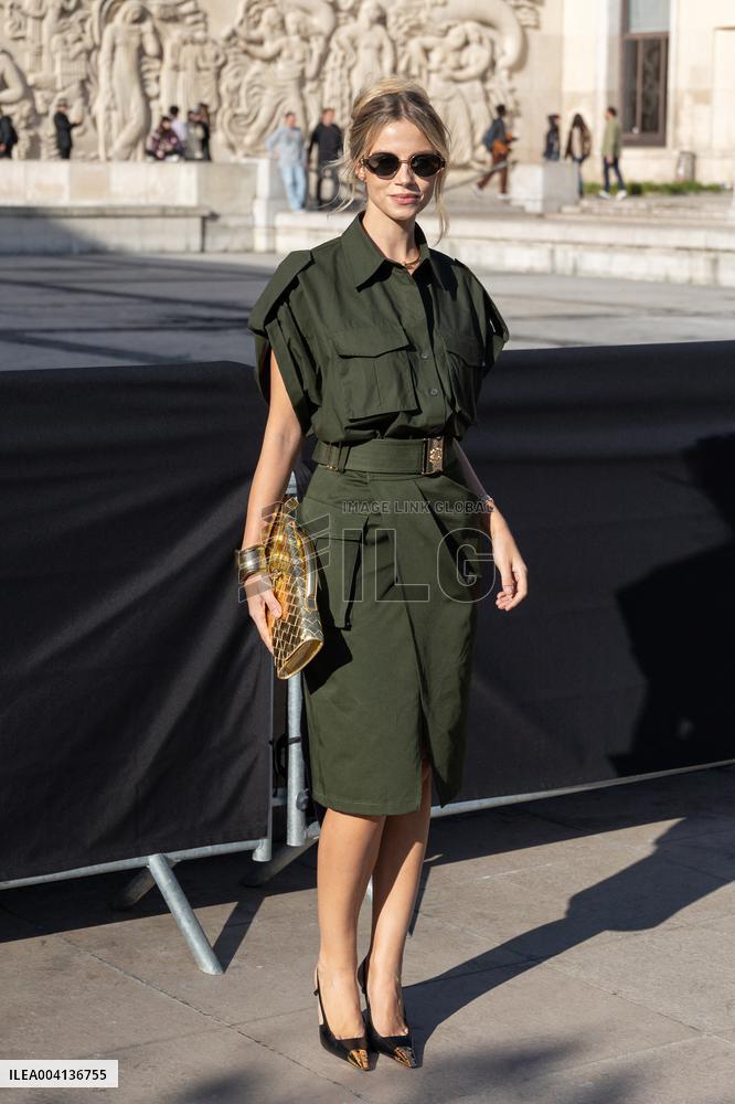 PFW - Elie Saab PAP - Arrivals NB