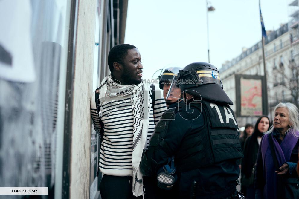 Nemesis collective during International Women's Day - Paris AJ