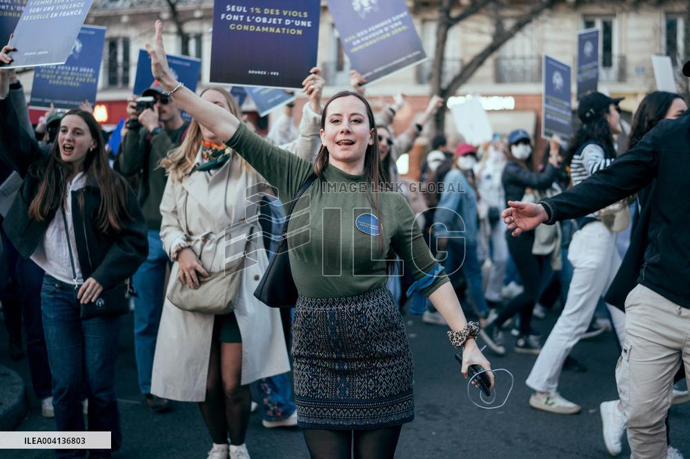Nemesis collective during International Women's Day - Paris AJ