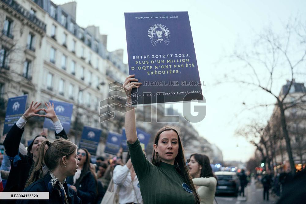 Nemesis collective during International Women's Day - Paris AJ