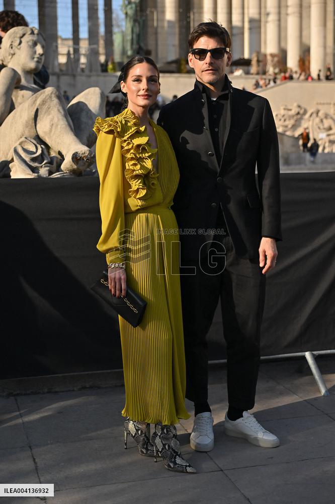 PFW Elie Saab Outside Arrivals