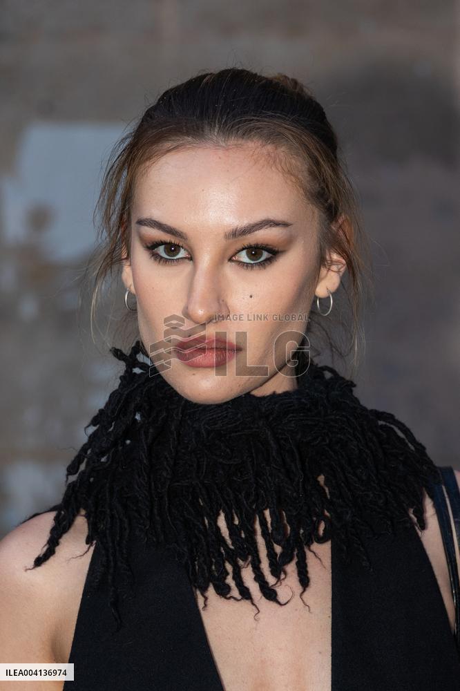 PFW - Ann Demeulemeester PAP - Arrivals NB