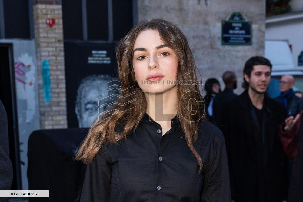 PFW - Ann Demeulemeester PAP - Arrivals NB