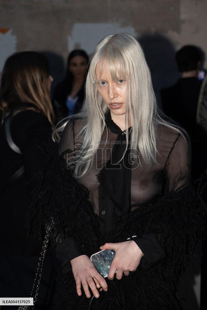 PFW - Ann Demeulemeester PAP - Arrivals NB