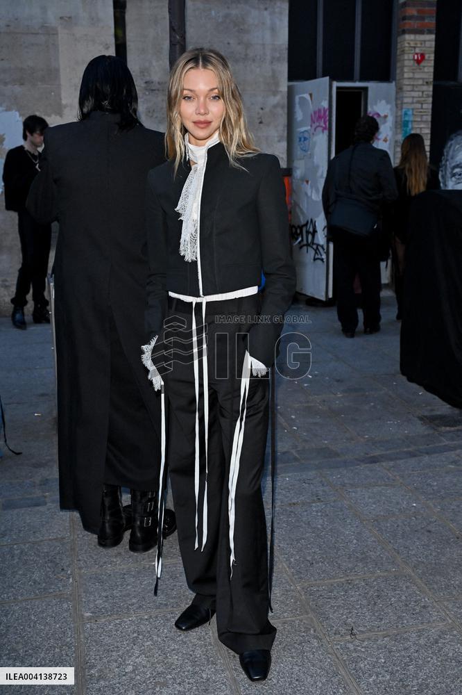 PFW Ann Demeulemeester Outside Arrivals