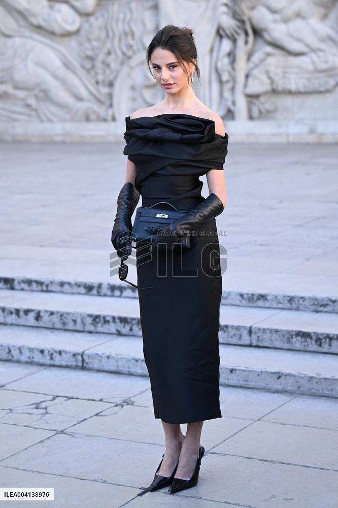 PFW Elie Saab Arrivals