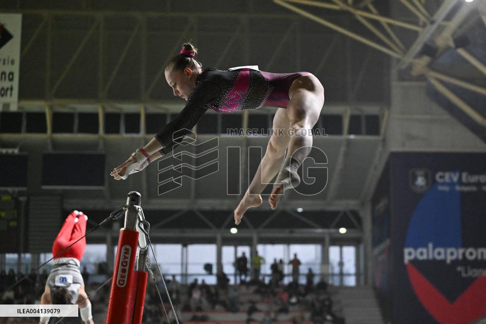 ALTRO - Ginnastica - Serie A Artistic Gymnastics